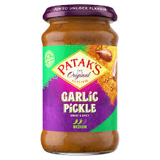 Patak's Garlic Pickle medium 300g